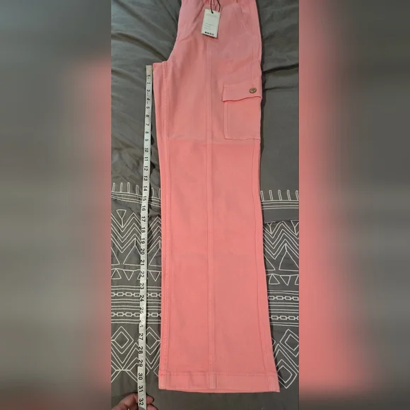 Judy Blue Pink High Rise Cargo Straight Jeans Size 11/30 - Picture 3 of 11